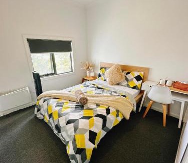 Cranbourne West Casa | Cozy room in Cranbourne
