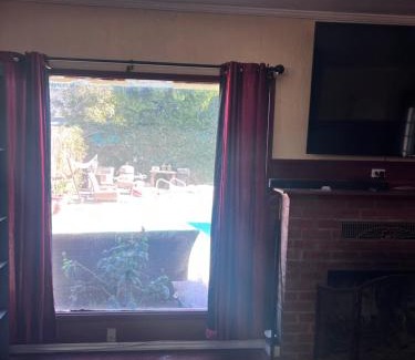Downey Cama Y Desayuno | Cozy Room In Downey