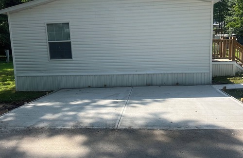 Lithia Springs Casa | Cozy Room in mobile home in Lithia Springs with WiFi, AC