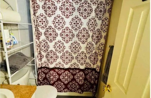 Rosebank Casa | Cozy room in NY home Room 1