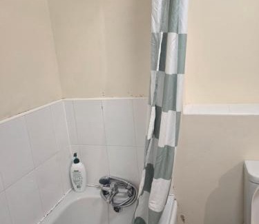Wolverhampton Casa | Cozy room in Wolverhampton city centre