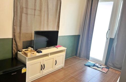 Bang Khun Si Apartamento | Cozy room near MRT Fai Chai