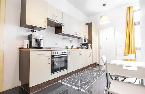 Brigittenau Apartamento | Cozy Room Near U6 Dresdner Subway Line