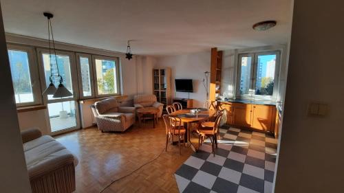 Marymount Apartamento | Cozy Room