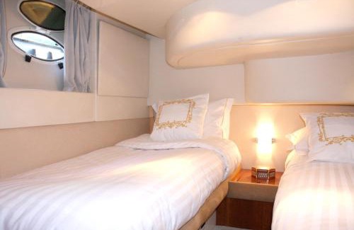 Campanha Casa | Cozy room with lake view in Porto 12 m² and terrace