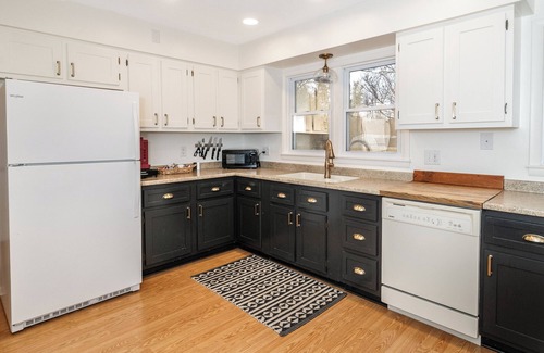 Bloomington Casa | Cozy, Roomy Ranch near IU Stadiums