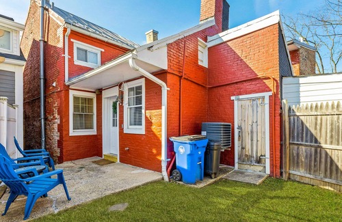 Frederick Casa | Cozy rowhome close to everything in downtown Frederick!