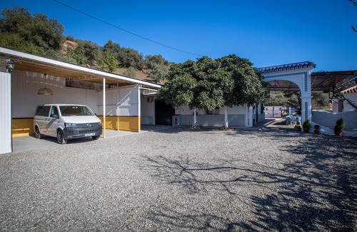 Almogia Cabaña | Casa rural acogedora con piscina y barbacoa en plena naturaleza.