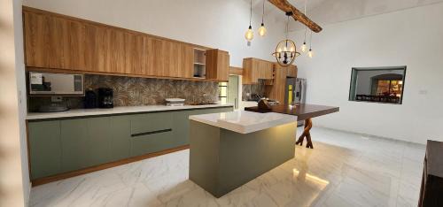 Pujilí Villa | Cozy rural house with WiFi and garden in Pujilí