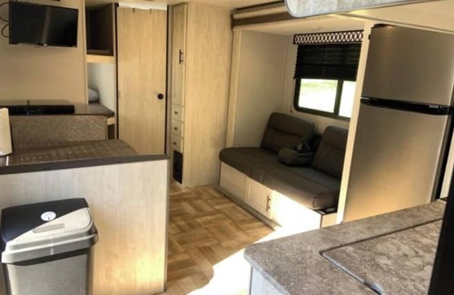 Crystal River Casa | Cozy RV in delightful Crystal River with WiFi, AC