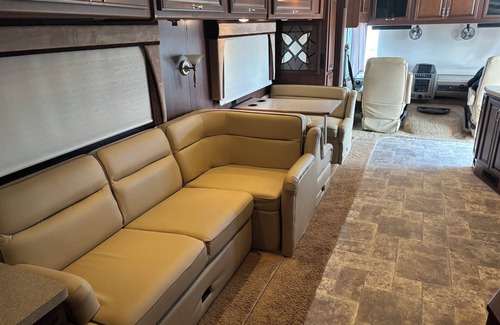 Lakewood Casa | Cozy RV in Lakewood New Mexico perfect for oilfield professionals or vacationers