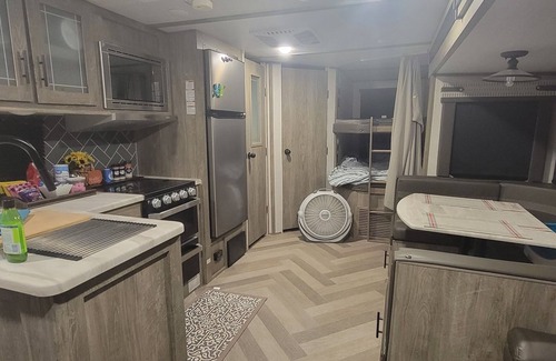 Muskogee County Casa | Cozy RV with AC and WiFi in serene Haskell
