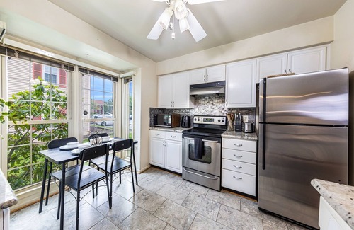 Lincolnia Casa | Cozy Safe Haven 4Bed Home 20 mins to DC Sleeps 10