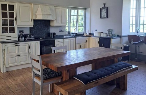 Foynes Casa | Cozy School House Retreat in Foynes