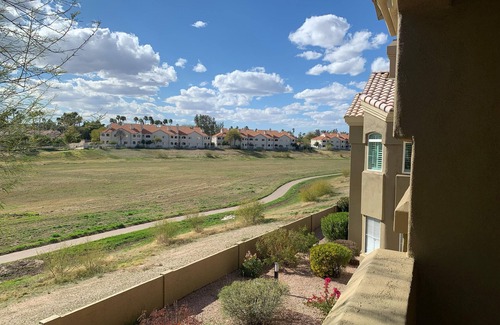 Palo Olivo Estates Condominio | Cozy Scottsdale Condo with a Pool & Gym