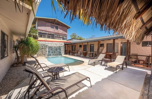 Playa Grande Cabina | Cozy Seaside AC Cabin, 300m from ocean, with pool