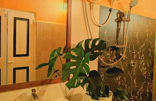 Tangalle Villa | Cozy Sea view private villa in Tangalle with WiFi, AC
