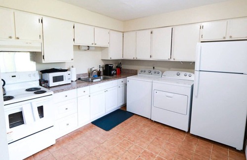 Ann Arbor Casa | Acogedor 2BR aislado en A2 North Side, cerca de la ciudad
