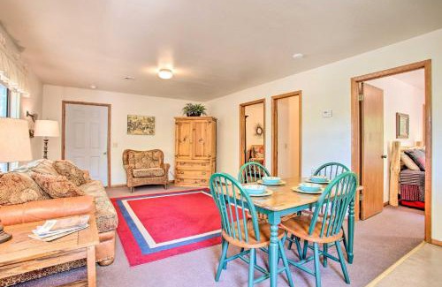 Davis Casa | Cozy, Secluded Davis Cabin on 60 Wooded Acres