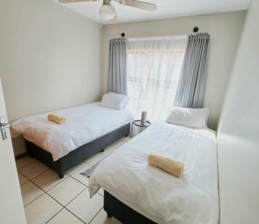 Langenhoven Park Apartamento | Cozy secure apartment