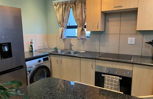 Greater Johannesburg Metropolitan Area Apartamento | Cozy Self Catering Apartment with Golf Course Views, Jackal Creek Golf Estate
