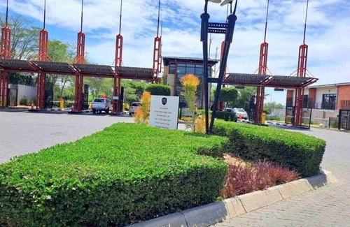 Greater Johannesburg Metropolitan Area Apartamento | Cozy Self Catering Apartment with Golf Course Views, Jackal Creek Golf Estate