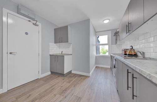 Yiewsley Apartamento | Cozy Serviced Ensuite In West Drayton London TW7