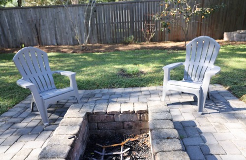 Mount Pleasant Casa | Cozy Shem Creek/Old Mount Pleasant Cottage