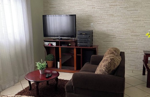 Indaiatuba Casa | Simplicidad acogedora.