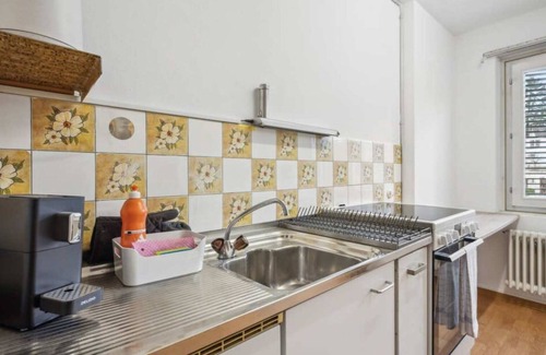 Seebach Apartamento | Cozy & Simple 2BR Apartment w/ Balcony