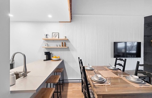 Mont-Tremblant Condominio | Cozy & Simple Condo with Views of Mont-Tremblant