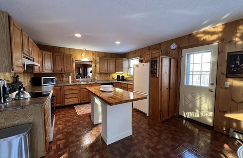 Stratton Casa | Cozy ski cabin, minutes to mountains