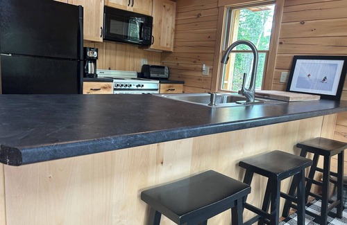 Stratton Cabina | Cozy Ski Cabin near Sugarloaf!