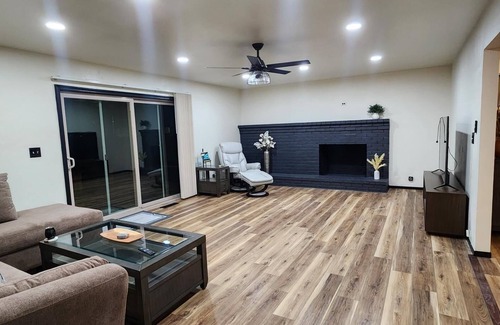 Tallac Village Casa | Cozy Ski retreat near Heavenly Village Tahoe!