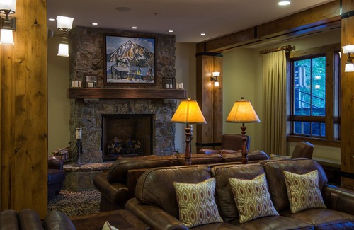Crested Butte Apartamento | Cozy Ski Retreat in Crested Butte | Hot Tub