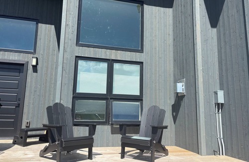 Driggs Casa | Cozy ski retreat w beautiful view of Tetons! BRAND NEW home, sauna, hot tub.