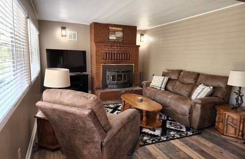 Wrightwood Cabina | Cozy sky retreat in Wrightwood