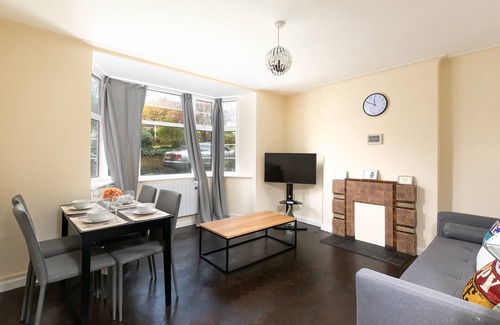 Fortis Green Apartamento | Cozy Skyvillion Apartment