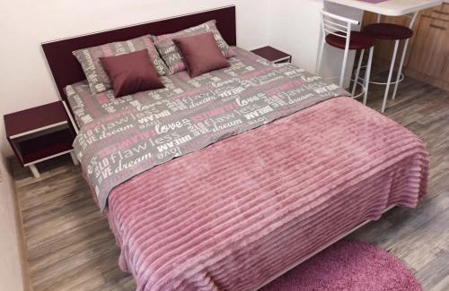 Dniprovs'kyi District Apartamento | Cozy Smart Studio Apartment in a Closed Residential Complex Comfort Town КТ-11