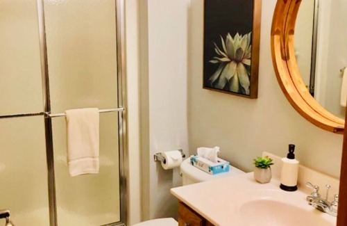 Berlin Apartamento | Cozy Spaces Suite w/Jacuzzi/Downtown Berlin