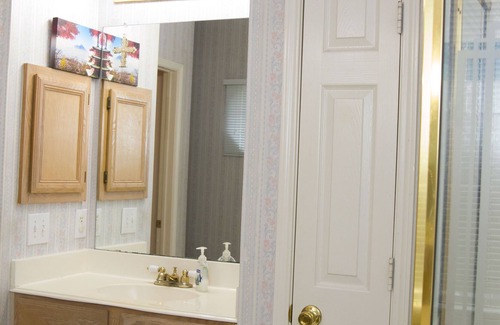 Garland Casa | Cozy & Spacious 3Bds, 2 Full Baths Heart of Garland & Firewheel Malll