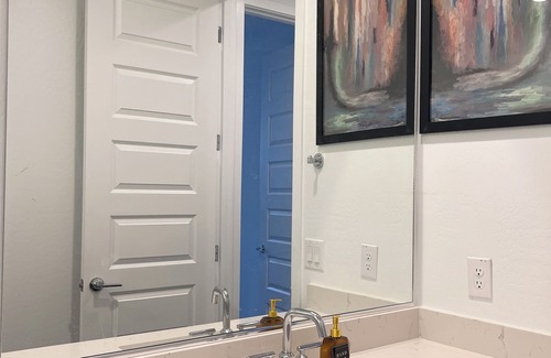 South Mountain Casa | Cozy, spacious and modern 4-bedroom new built house