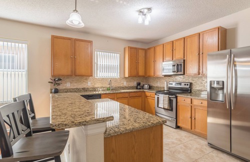 Sunset Ridge Casa | Cozy spacious home near Disney World