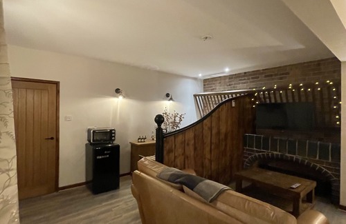 Wem Apartamento | Cozy stable conversion in a lovely area surrounded by beautiful walks!