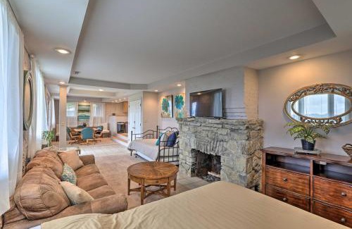 East Walnut HIlls Casa | Cozy Stay 2min to DT Cincinnati & UC Medical Center