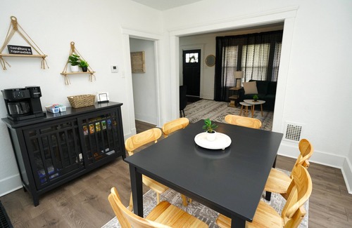 Elyria Casa | Cozy Stay 3BR + Boat Parking