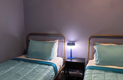 Ewing Casa | Cozy Stay Entire Home: Home Away Home