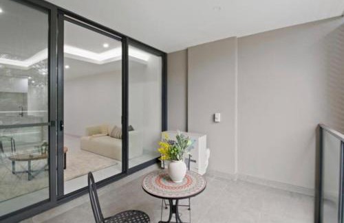 West Pennant Hills Apartamento | Cozy Stay Near CBD Free Wi-Fi, Netflix & Parking