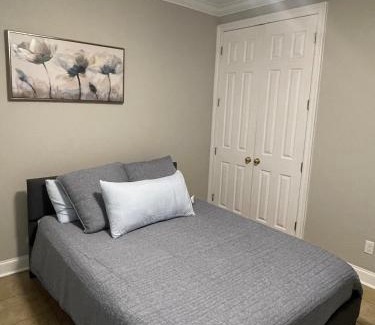 Sunshine Apartamento | Cozy Stay Near Dow, Golf, & LSU