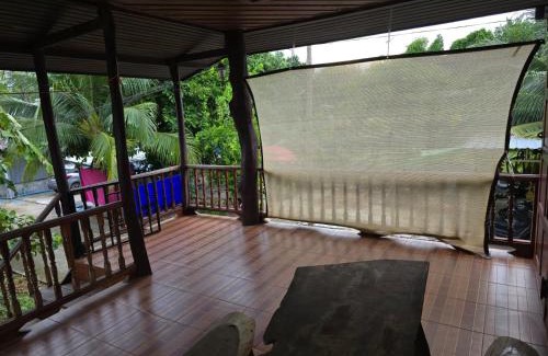 Thong Sala Apartamento | Cozy Stay Near Pier, Food & Fun